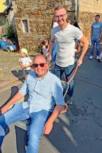 Das Siegerteam: Anschieber Matthias Göbel und Florian Schneider. 
