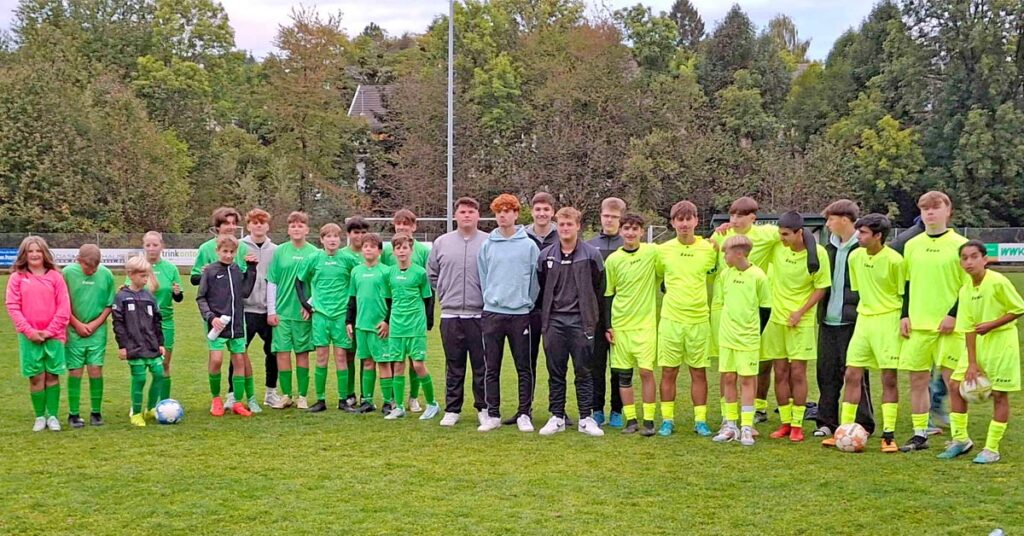 Die BROHLTAL-EM 2.0 in Burgbrohl am 3. Oktober setzt auf Teamgeist, Spaß und Vielfalt – ein Fußballturnier für alle von 11 bis 18 Jahren.
