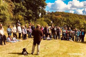 Hannes Fritz, Obmann für das Jagdhundewesen, bot eine Vorführung von Jagdhunden an, die auf großes Interesse stieß.