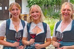 Die Weinmajestäten aus Walporzheim. 