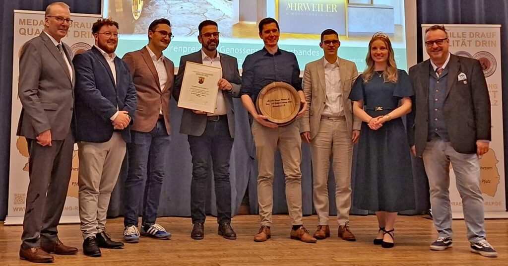 Der Ahrweiler Winzer-Verein erhält bei der Landesprämierung für Wein und Sekt den Ehrenpreis des Genossenschaftsverbandes.