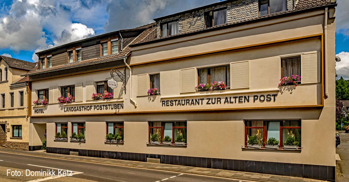 Der Kreis Ahrweiler glänzt wieder auf der kulinarischen Landkarte! Hans Stefan Steinheuer und sein Restaurant "Zur Alten Post" zählen laut Gault Millau 2025 erneut zu Deutschlands Top Ten.