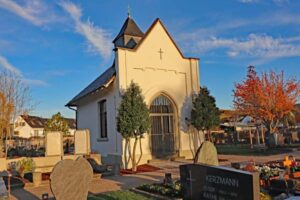 Die sanierte, denkmalgeschützte Kapelle des Ahrtor-Friedhofs. 