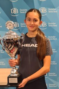 Leipzig sieht klare Verhältnisse: Deutsche Meisterschaft geht an Zoe Bleffert. 