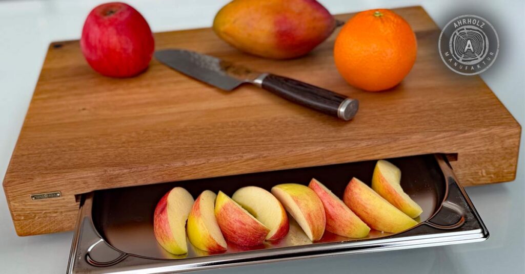 Vom Waldduft der Kindheit zur eigenen Manufaktur: Wolfgang Heinisch fertigt in Fuchshofen nachhaltige Schneidebretter aus Eiche – jedes Stück ein Unikat.