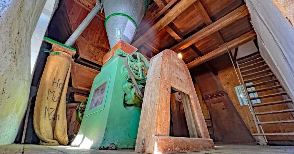Historische Wassermühle anziehend: Henk’s Mühle in Niederzissen beim Mühlentag geöffnet.