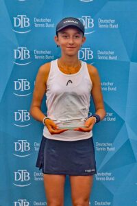 Zoe Bleffert ist Deutsche Tennismeisterin in der Altersklasse U13
