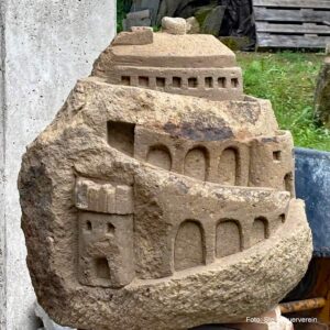 Wer erlebt hat, wie aus einem unbearbeiteten Stein ein individuelles Werkstück entsteht, gewinnt einen Blick auf ein Handwerk, das die Region nachhaltig geprägt hat.