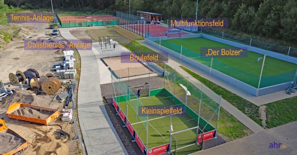 Die Freizeitanlage „Vor Müllert“ in Dernau ist eingeweiht. Dazu gehören Tennisplätze, Spielfelder, Boule und eine Calisthenics-Anlage.
