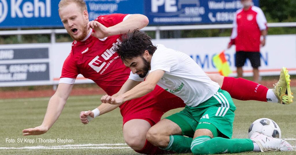 Der SV Kripp gewinnt bei Nachbar SV Remagen mit 5:2 Die Teams aus der Kernstadt und Südstadt lieferten sich im Dauerregen ein torreiches Duell.