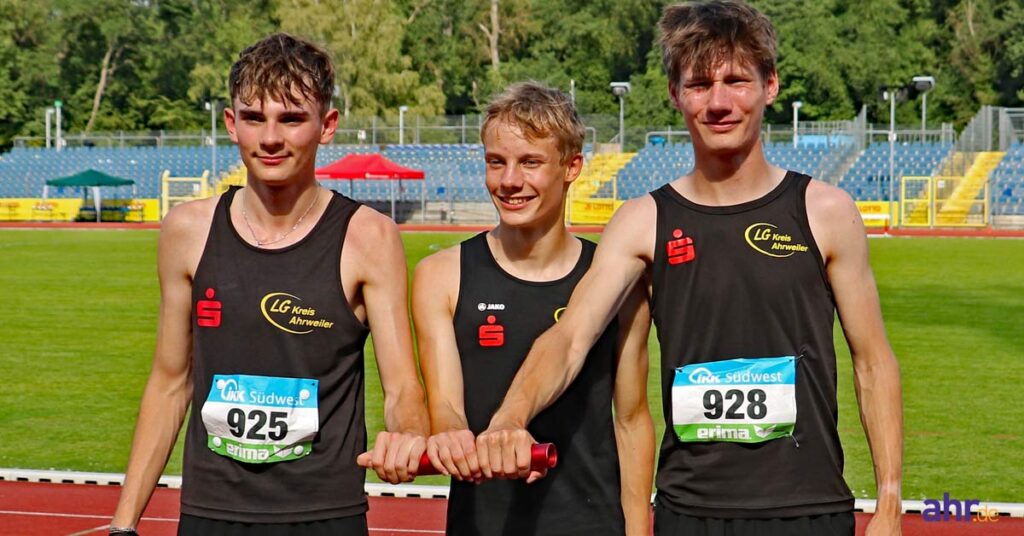 Lorenz Jüris, Jona Beckmann und Jonas Löcher knacken einen 15 Jahre alten Kreisrekord. Jetzt stehen sie beim Jugendcup zur Wahl. So können Sie das Trio unterstützen.